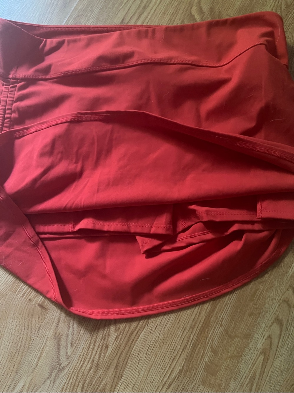 Women's Red skort with Side Ruching.NWT - Picture 3 of 4